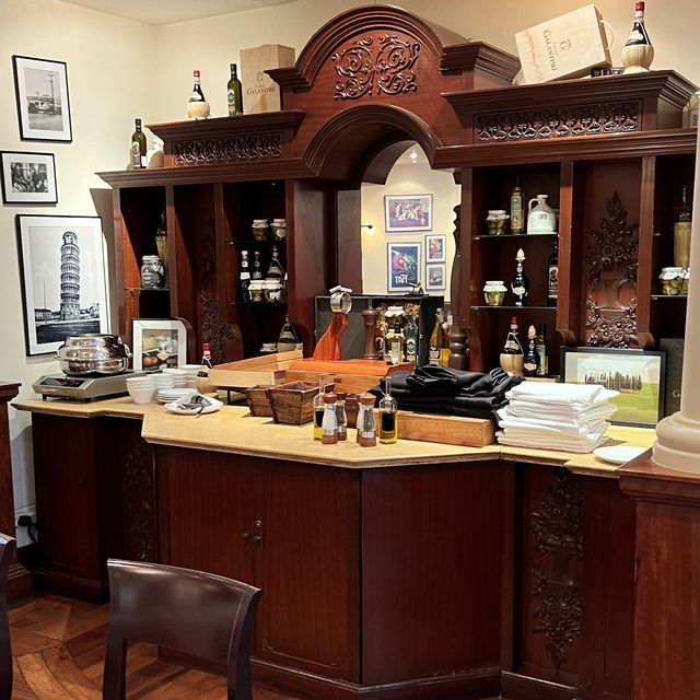 週末午市自助餐連小朋友自製pizza - 香港諾富特世紀酒店 週末午市自助餐連小朋友自製pizza - 香港諾富特世紀酒店