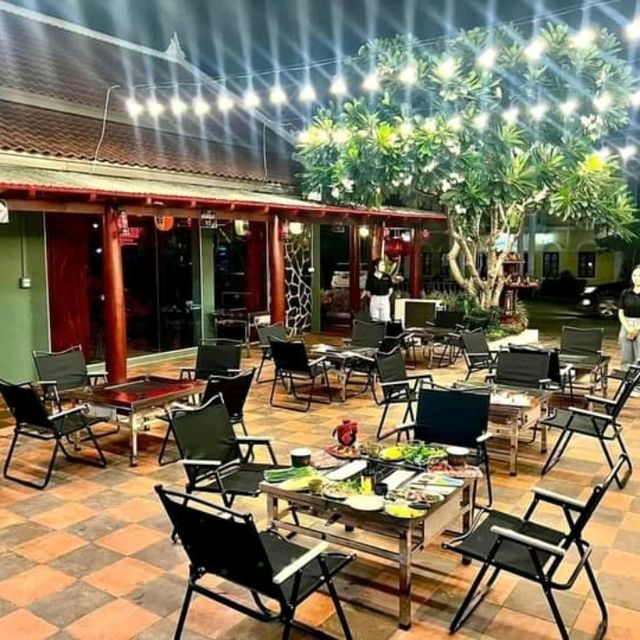 Ma Main Bar and Restaurant 