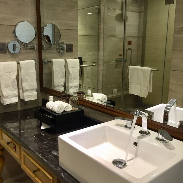 東莞曼佧特國際大酒店