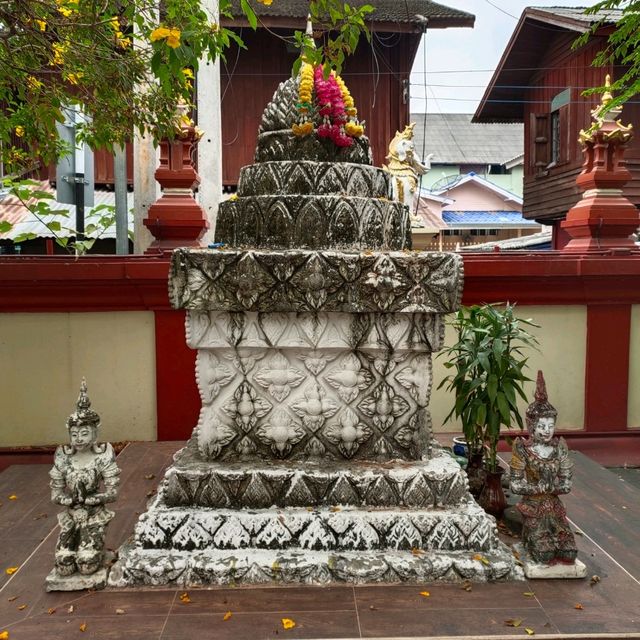 วัดหมื่นตูม
