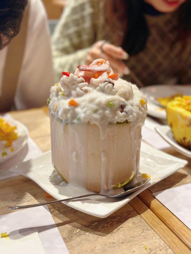 超滿椰青焗飯(Le Viet)