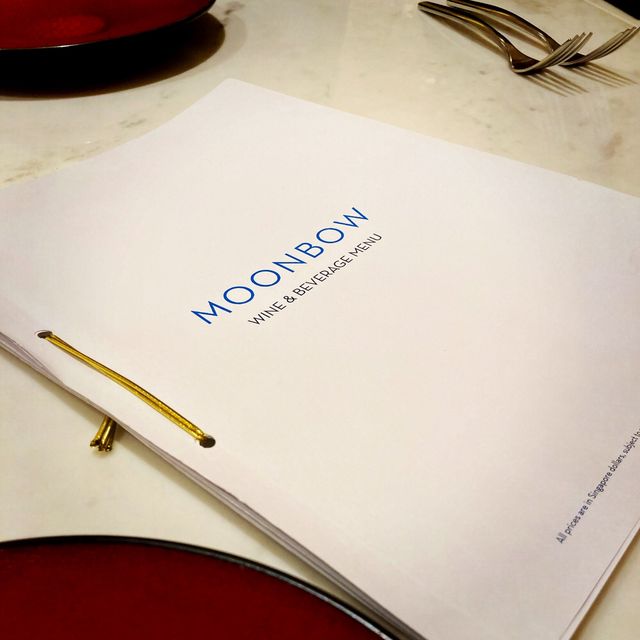 Quiet lunch at Moonbow…