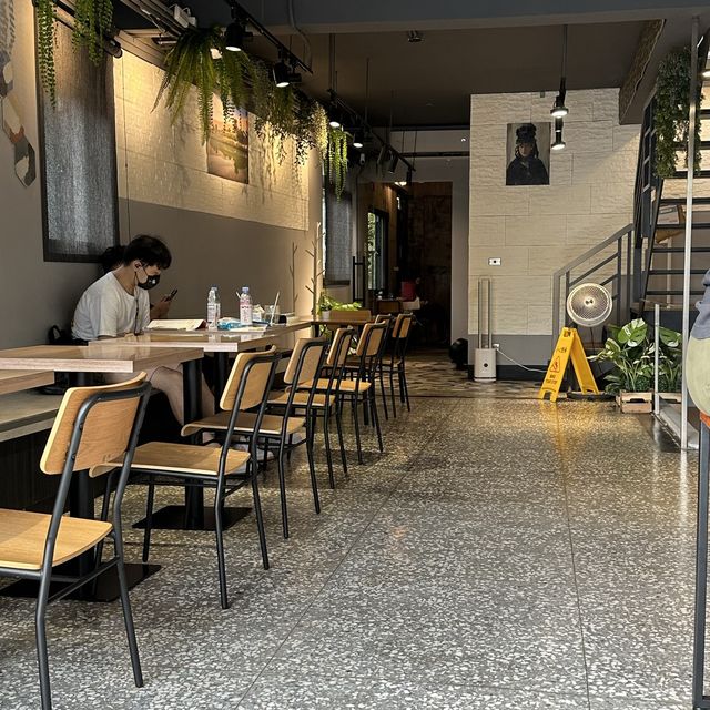 台湾:淡水老街 ˗ˏˋ  Somni coffee  ˎˊ˗