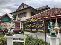 ‘วัดหมื่นเงินกอง’ เดินชมวัดสวยพร้อมขอสิ่งมงคล