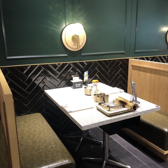滿低消，小菜無限續：輪流請客 x GLAMAIR 韓式餐廳 二號店 