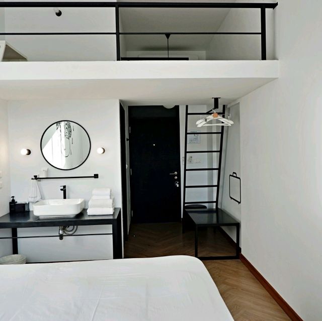 Blu Monkey Hub & Hotel Ranong
