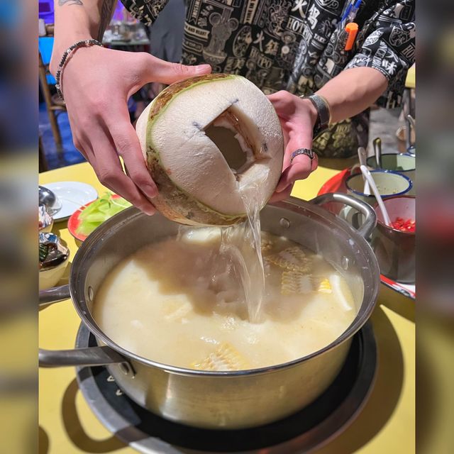 【叁不館 - 港式懷舊主題火鍋店🥘🥢】 