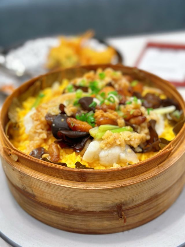 推薦籠仔荷葉蒸龍躉片飯