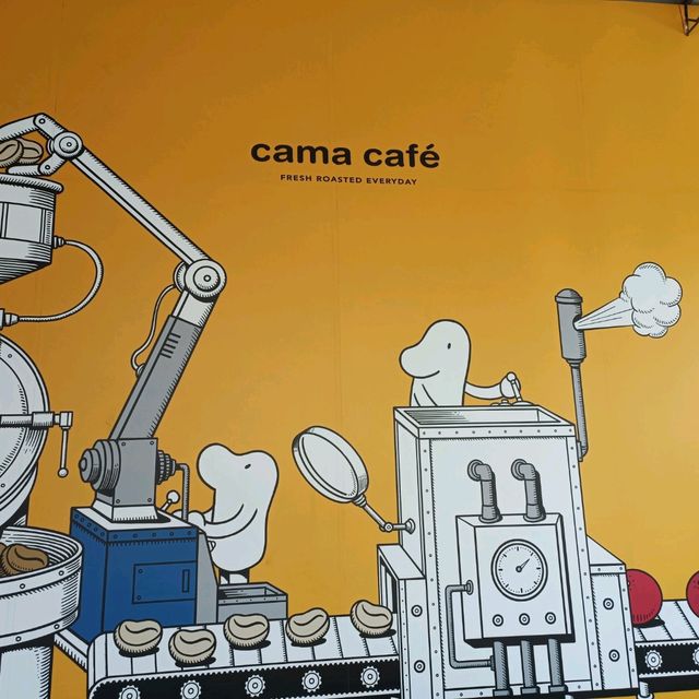 屏東演藝廳對面 cama cafe連鎖店 好喝的拿鐵划算好選擇