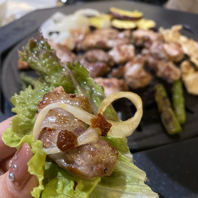 【大阪】水槽で泳ぐお肉！？鶴橋駅近のサムギョプサル