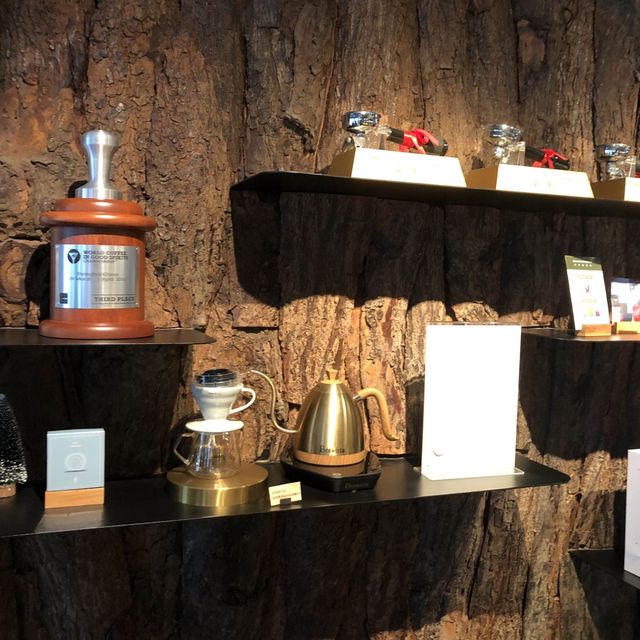 入圍全球五十間最佳咖啡館第一名🏆興波咖啡☕️