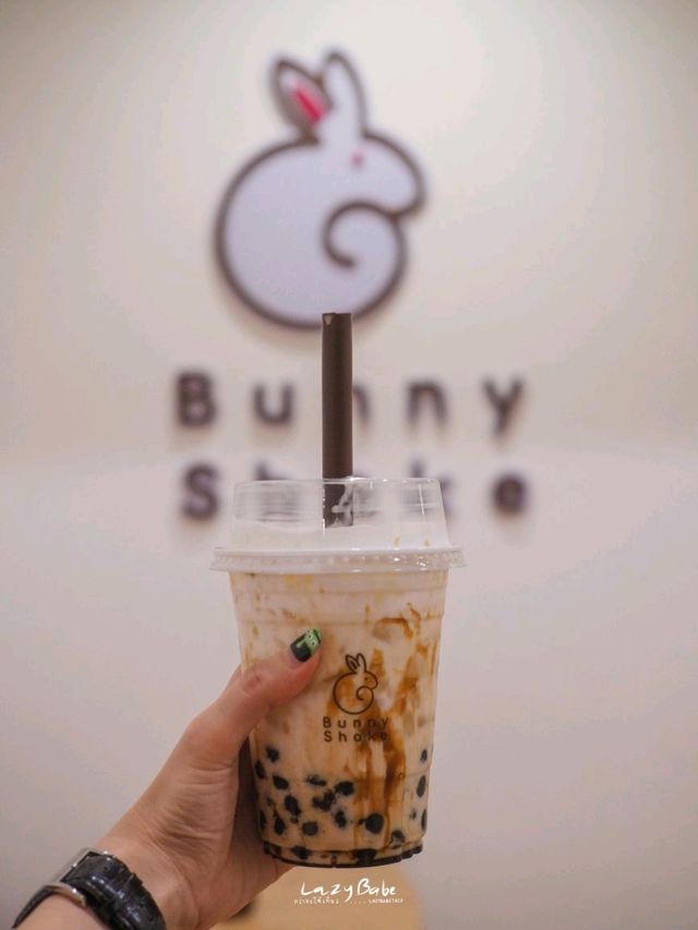 🐰BUNNY SHAKE ร้านชานมไต้หวัน ซูเฟล่ อร่อย น่ารัก