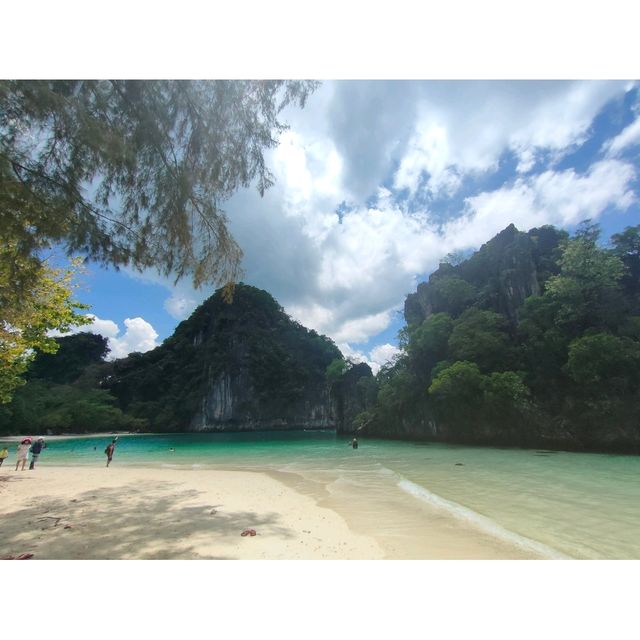 ทัวร์ หมู่เกาะห้อง จ.กระบี่