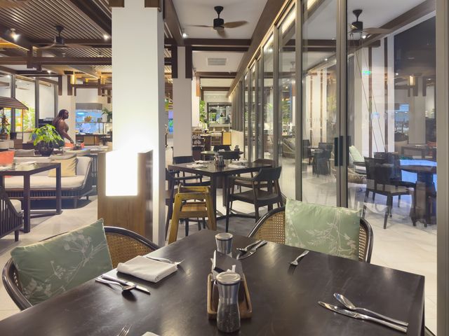อร่อยกับห้องอาหารไทย ในโรงแรมหรู