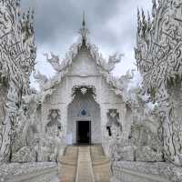 วัดร่องขุ่น
