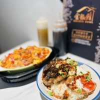 旺角新開人氣肉餅。焗飯專門店