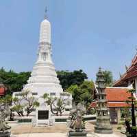 วัดหนังราชวรวิหาร วัดเก่าแก่สมัยอยุธยา