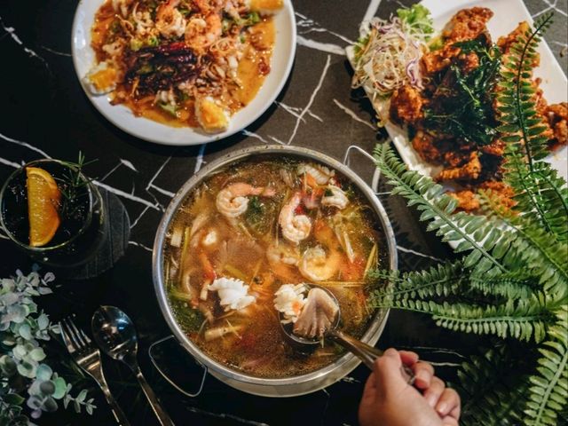 Rorn Palm Garden Restaurants