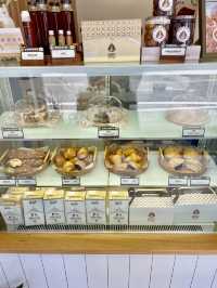  【台灣宜蘭】貪吃狗甜點🍰小清新風Cafe