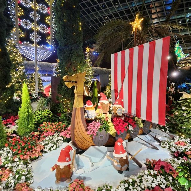 Flower Dome Christmas