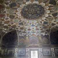 Unveiling Paradise: A Must-See Gem in Agra