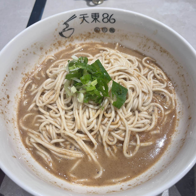 「天東86 」五星評價牛肉麵🍜