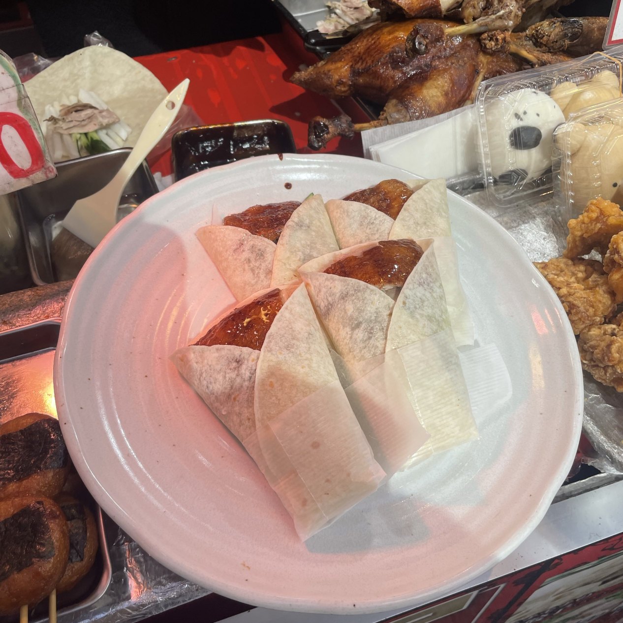 神戸南京町食べ歩き】サクサク北京ダック♪ | Trip.com 神戸