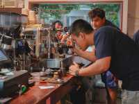 FONG Coffee Roaster คาเฟ่โรงคั่วกาแฟเข้มแต่ไม่ขม