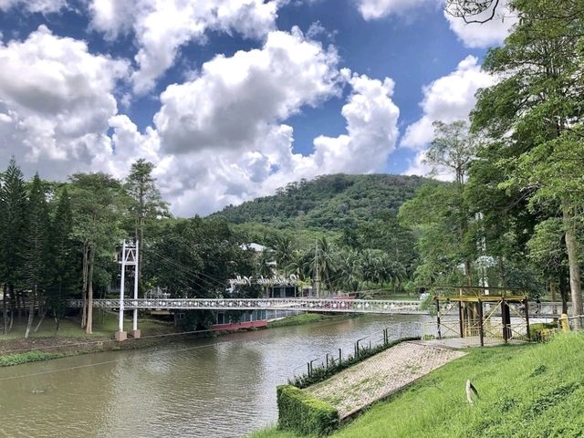 Brookside Valley Resort 