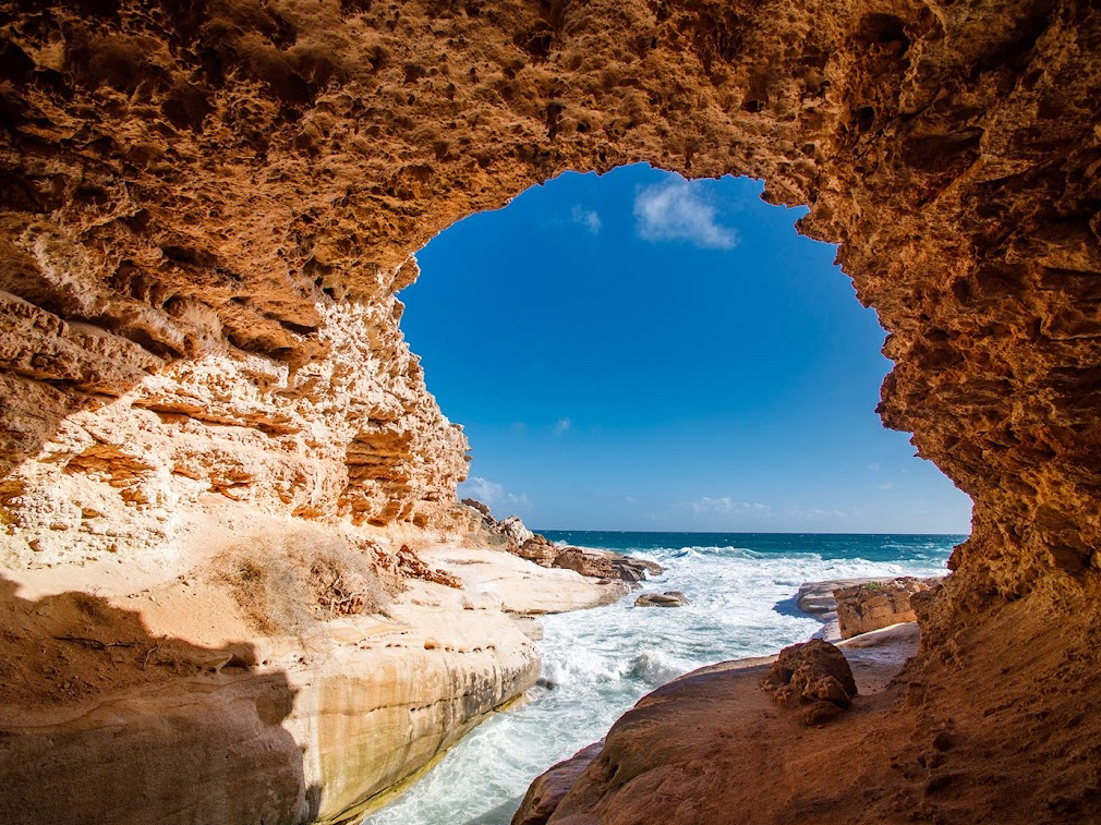 Woolshed Cave