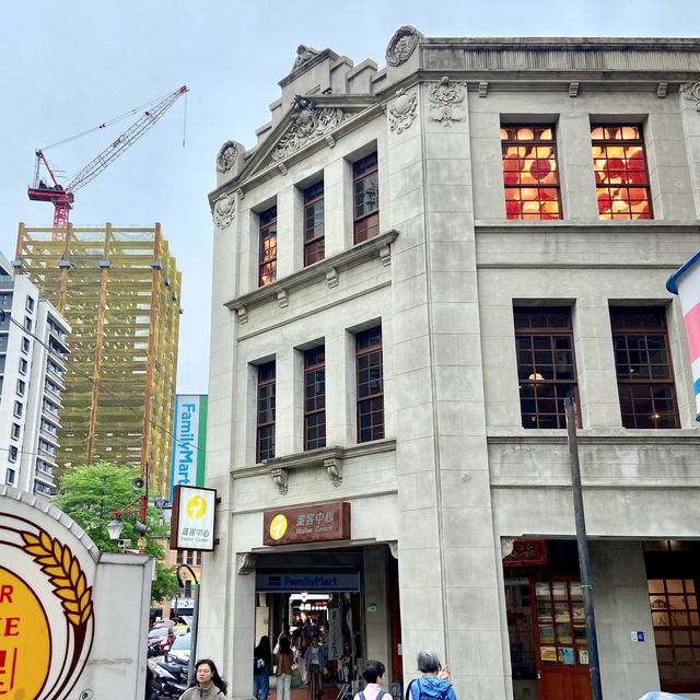 台北·大稻埕遊客中心復古服飾換裝體驗