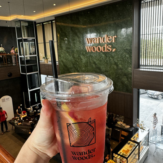 Wanderwoods | คาเฟ่ใจกลางเมืองนครศรี 🪵 