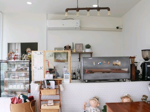 พามาชิมกาแฟ ที่ใจวิจิตรคาเฟ่