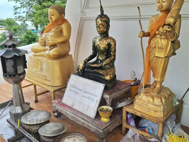 วัดยานนาวา พระอารามหลวง