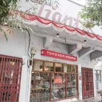 TOKO KOPI PADMA | TUNJUNGAN IS BECOMING MORE AND MORE BEAUTIFUL