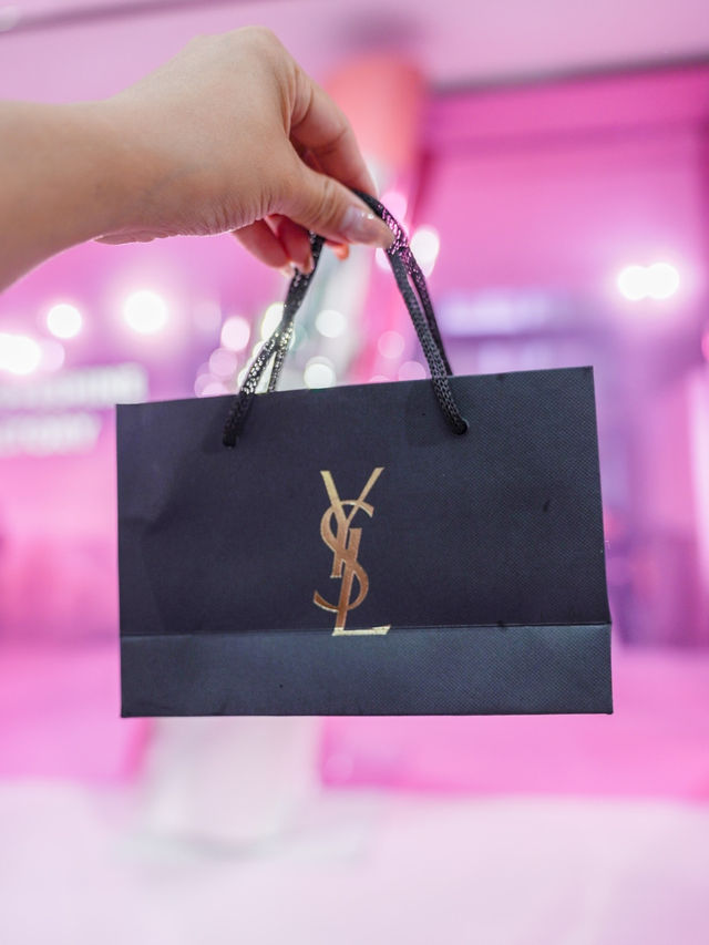 【東京都/渋谷】豪華すぎる！YSL無料スポット