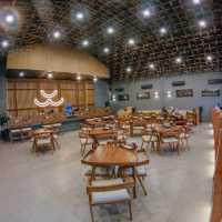 FURO SUSHI BAR | THE PLACE ITSELF IS COZY & SUPER SPACIOUS