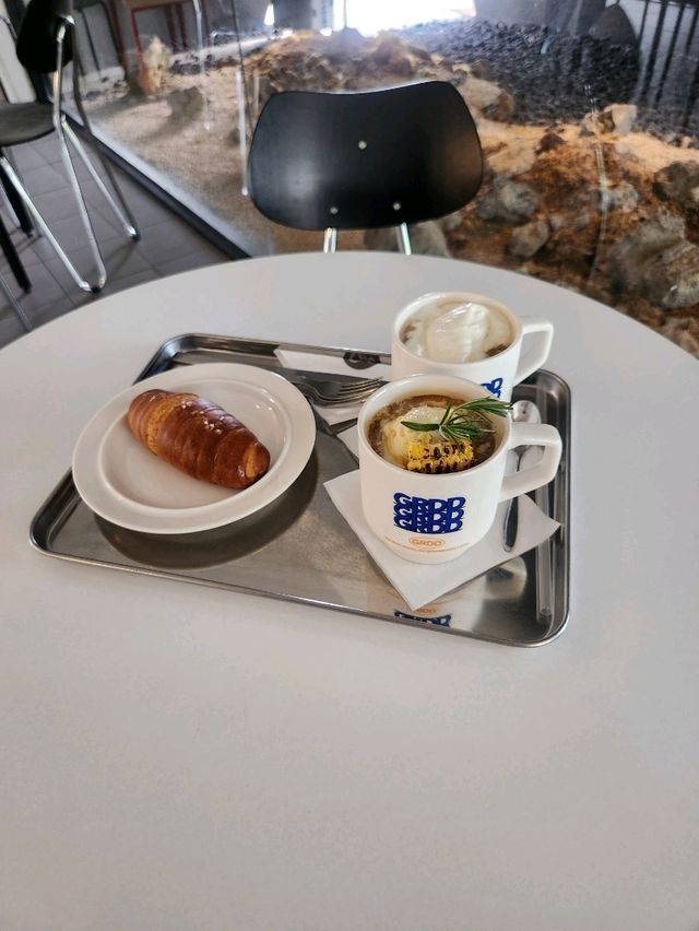 시골  풍경보며 데이트  할수 있는 그랜드대디❤️