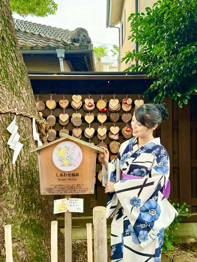 〜埼玉県〜バス停みたいな超ミニ神社　しあわせ稲荷