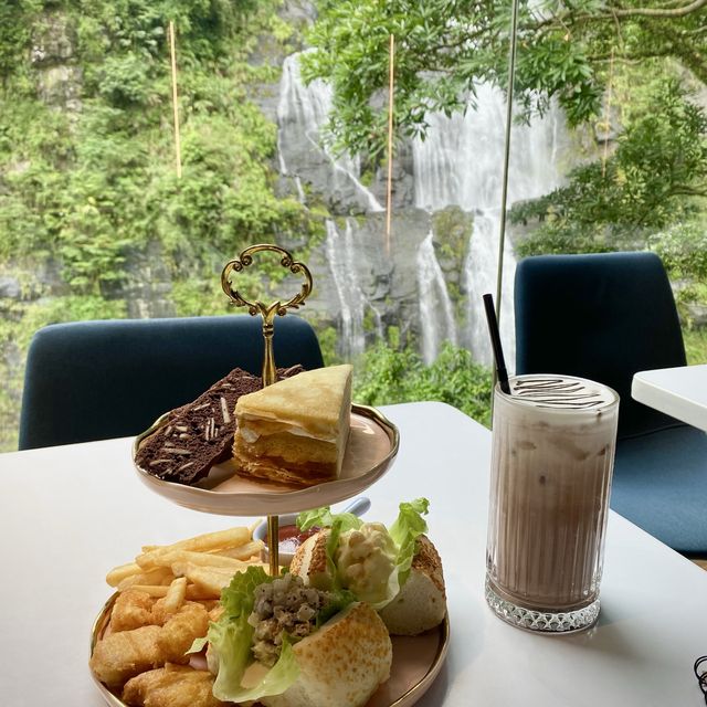 Half-day trip to Wulai Waterfall, Taipei, Taiwan 