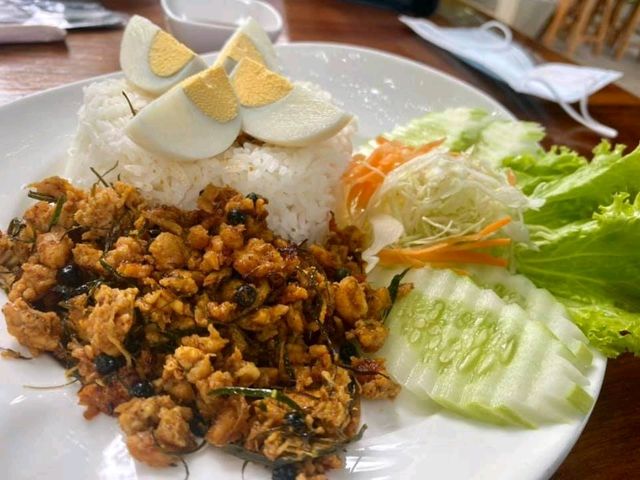 Leaf Garden แก่งคอย