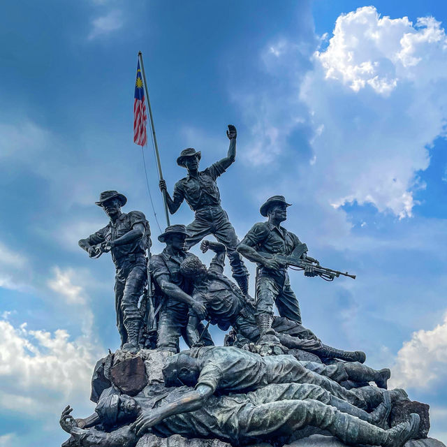 IN VALOR THERE IS HOPE