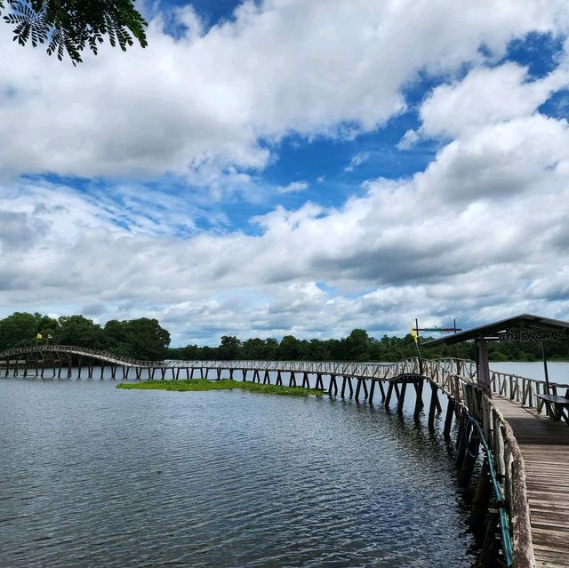 สะพานไม้เคี่ยม หนองใหญ่ ชุมพร