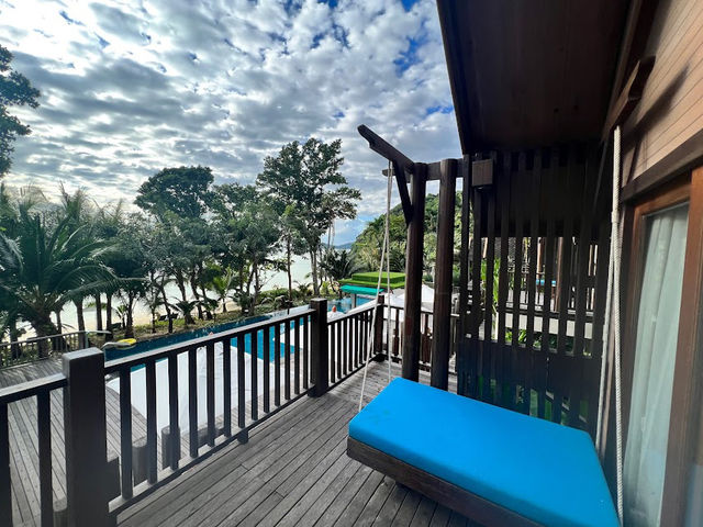📍🌊Ao Prao Resort (อ่าวพร้าวรีสอร์ท)