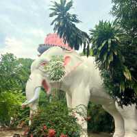 Wat Samphran