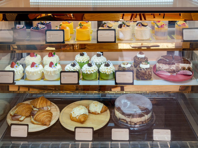 คาเฟ่เปิดใหม่ ต้องไปก่อน Garang Khaolak 
