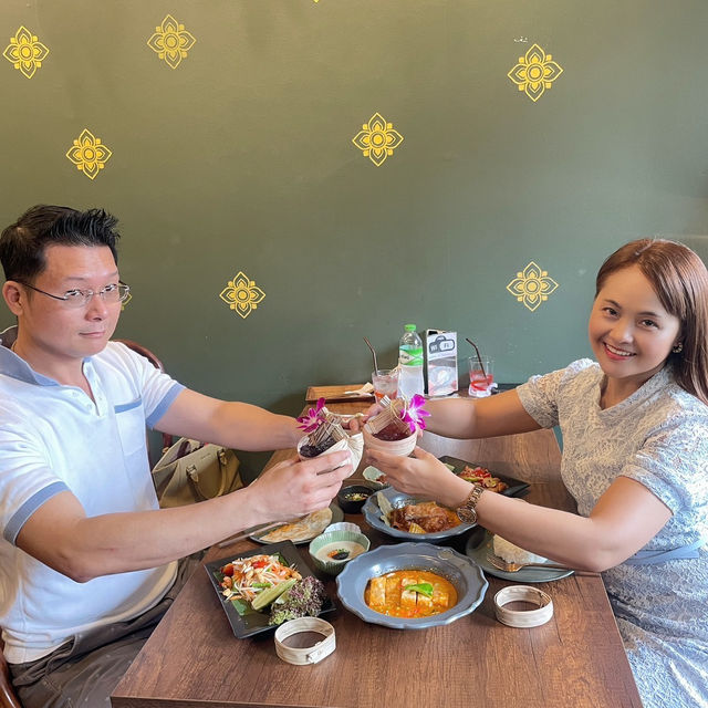 ร้านอาหารไทยถนนข้าวสาร 