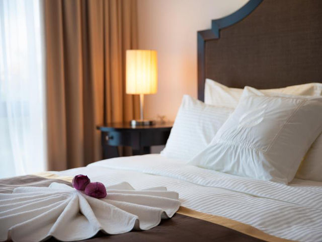 Elegant Suites Westlake Serviced Apartment