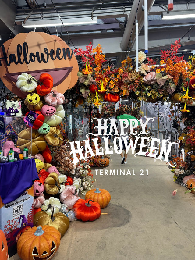 Halloween Terminal21 Asok🎃 👻