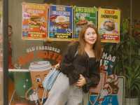 เดินเล่นถ่ายรูปชิคๆ ณ Kennedy Town